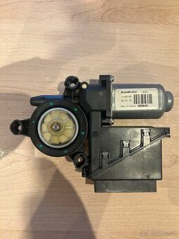 Motorček okna na VW Polo 6N2