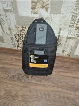 Lowepro Slingshot 202 AW batoh