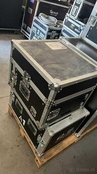 Case pre video