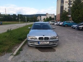Na predaj .. BMW 320i .77KW
