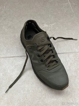 New Balance 009
