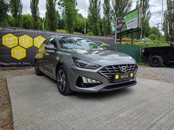 Hyundai i30 CW 1.5 T-GDi mHEV Family DCT