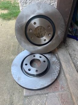 Predné brzdové kotúče pegeout