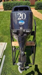 Lodný motor Tohatsu 20HP