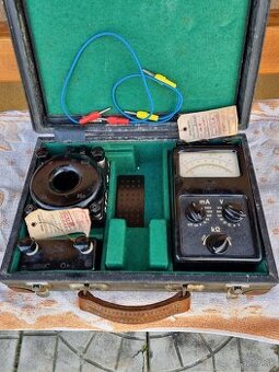 Analogovy multimeter DU 10