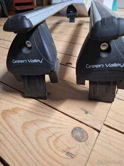 Predam strešný nosič na FORD C-Max, 5-dv MPV, 2010-2019