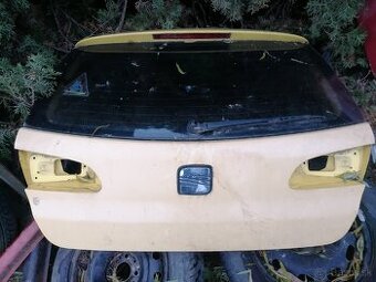 Seat ibiza III 2002 zadné piate dvere komplet