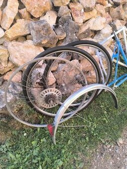 Diely favorit eska velamos