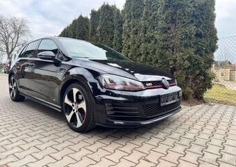 Volkswagen Golf 2,0GTi/162 KW Nový Motor TOP benzín
