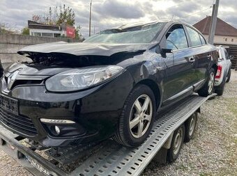 Rozpredá diely Renault Fluence 1.6 1.5 DCI K9K G8 K4M V8