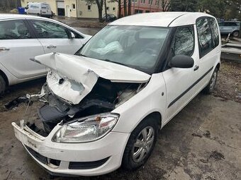 Rozpredám na diely Škoda Roomster 1.2 CGPA