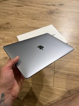 MacBook Air m1 256gb/8gb ram
