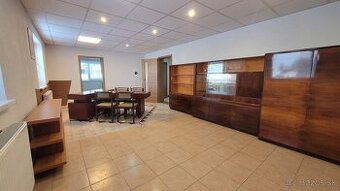 Komerčné priestory na prenájom 80 m2 / Budovateľská ul. VT