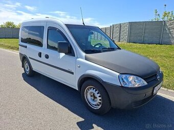 Opel Combo TOUR 1.3 CDTI