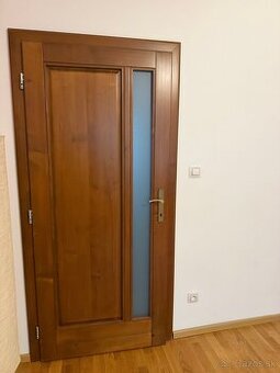 Interierove dubove dvere