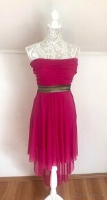Ružové šaty, 36