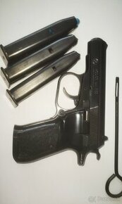 Pištoľ CZ 83