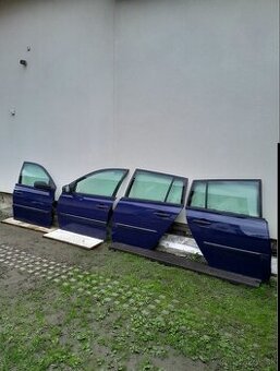 Všetky 4 dvere Renault Megane 2004