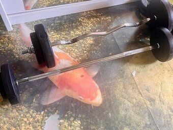 ➡️Predám činky + EZ tyč a rovná tyč - 42,5kg závažia
