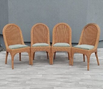 Set stoličiek ratanových – ( 4 ks ).