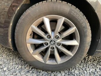 Elektróny, disky Škoda Minoris 205/55 R16 letné Continental