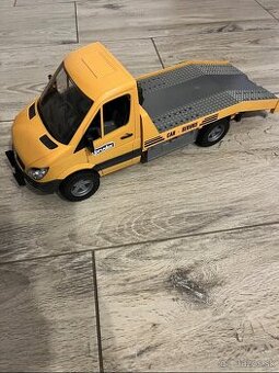 Bruder odťahovka Mercedes
