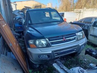 Mitsubishi Pajero III