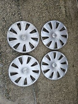 4x puklice Opel Astra K