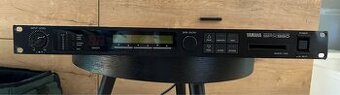 Predám multi efektový procesor Yamaha SPX990
