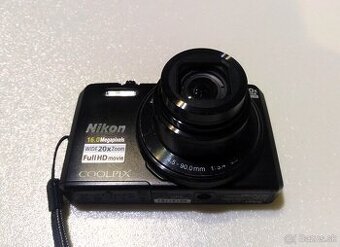Nikon Coolpix S7000 Wi-Fi