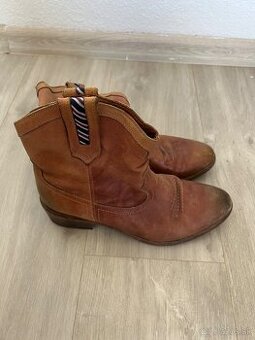 Dámske kožené členkové čižmy Tommy Hilfiger