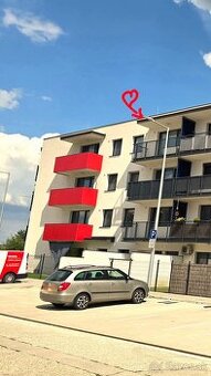 Prenajmem posledny 2izbovy byt-STUPAVA