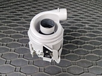 Bosch Siemens obehové čerpadlo vrátane ohrievača pre umývačk