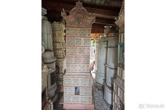 Kachlová pec historická