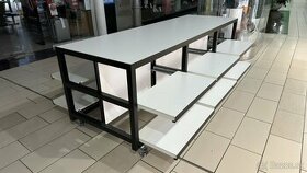 2 veľké stoly so šuflíkmi - 1