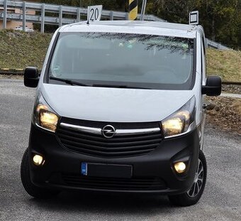 Opel Vivaro BUS 9 miestna verzia