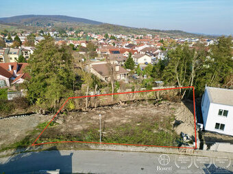 BOSEN | Stavebný pozemok s potokom, Limbach, 1379m²