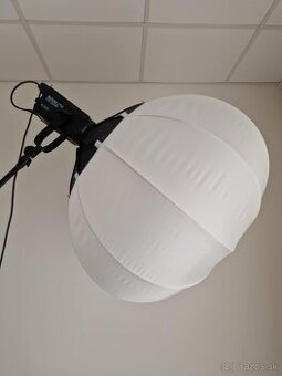 Štúdiový set: Nanlite FS-150B, softbox Godox CS-85D + žeriav