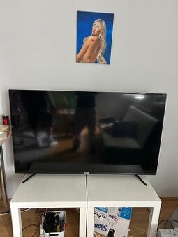 TCL televízor