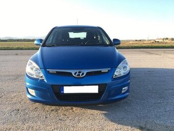Hyundai i 30, nafta 1,6 crdi, r.v.2008