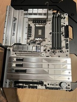 ASUS TUF GAMING Z890-PRO WIFI socket Intel 1851