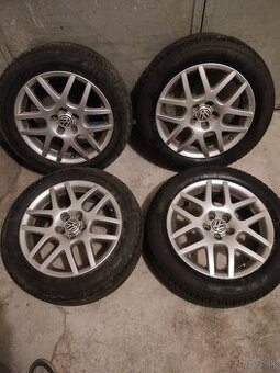 4ks alu disky orig. Vw 5x100 r16 pneu 205/55 r16 5mm