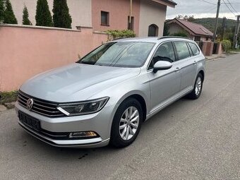 Volkswagen Passat B8 variant 2,0 tdi 110kw DSG 8/2015