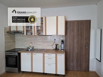 ZĽAVNENÉ • Na predaj byt 1+1 s komorou Pri kaštieli v Holíči