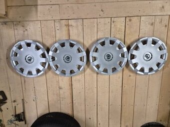 Original puklice R15 Skoda