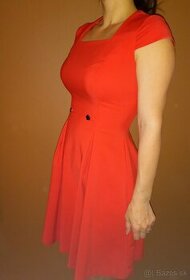 Červené formálne šaty - 1