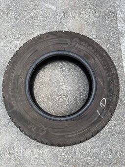 1ks zimná pneumatika 215/75 R16C DOT2322 - 7-8mm