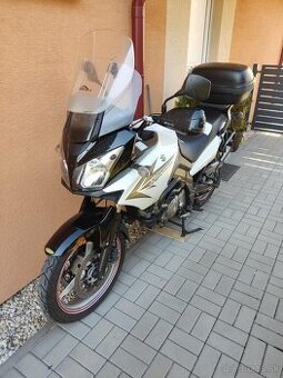 Suzuki V Strom 650