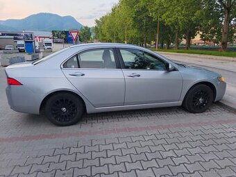 Honda Accord 2,2 103kW