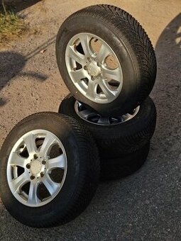 R15 - 5x114,3 6,jx15 et45 pneu 195/65 r15 90%